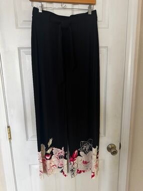 WHBM Wide Leg Pants Black With Floral Print Hem Soft Jersey Knit Tie Belt NWT S